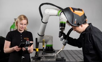 COBOFLEX MF-X8 kollaboratív robothegesztő cella