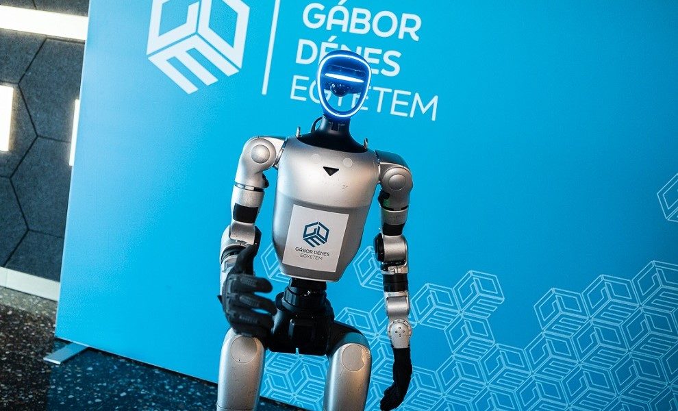 Humanoid robot is megkezdte első tanévét a GDE-n